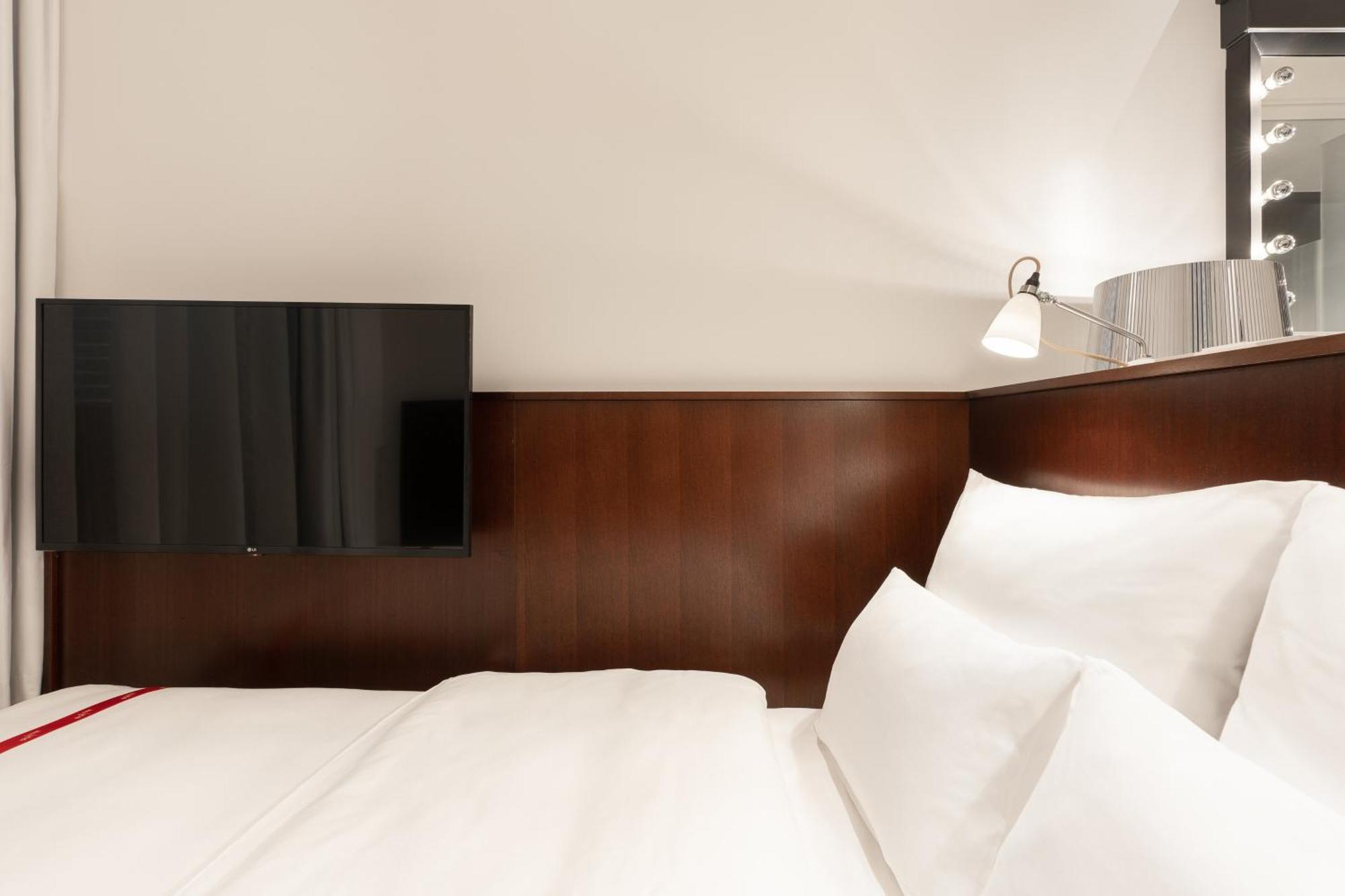 Ruby Louise Hotel Frankfurt Франкфурт-на-Майне Экстерьер фото